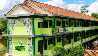 gedung sekolah mts darul abror kedungjati
